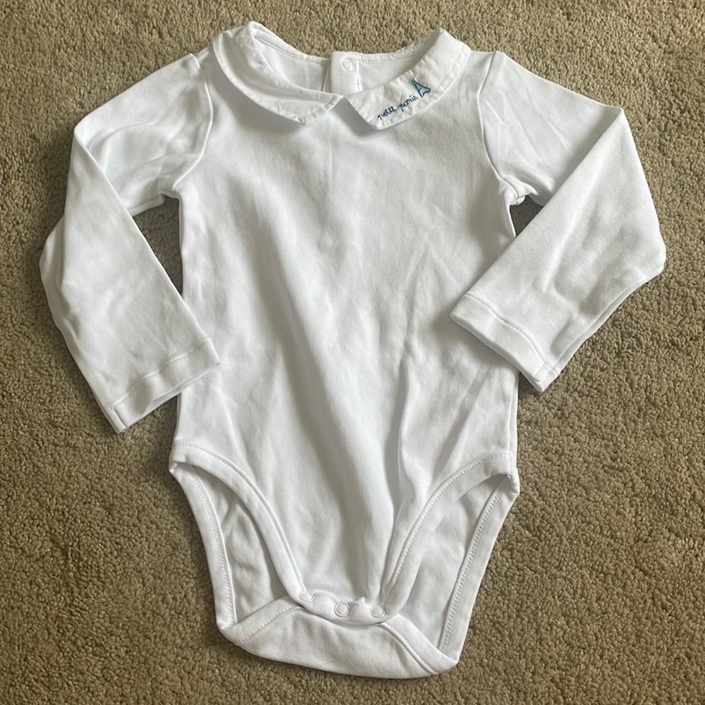 Adorable white long sleeve onesie, 18 months